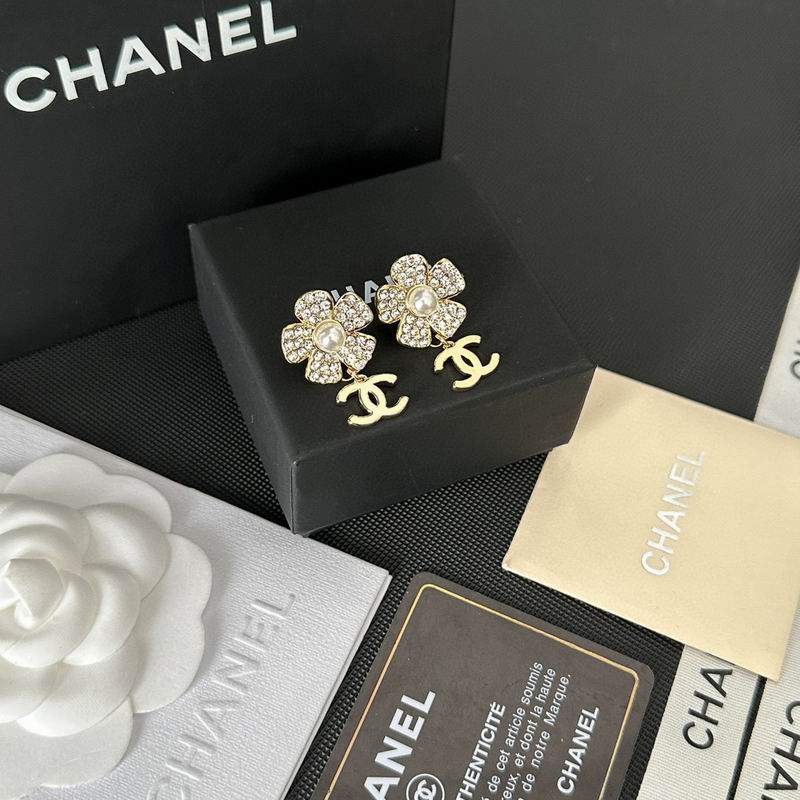 Chanel Earring 06yxh39